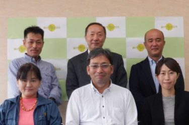 　無料空き地相談会を開催。不動産鑑定士・司法書士・宅地建物取引士の方が対応しました。　　今後の地区の利用についてアドバイスや住民利用について話合いを持つとともに。　多方面からの意見を提案されることは所有者も満足度が高いと感じられたかた思います。